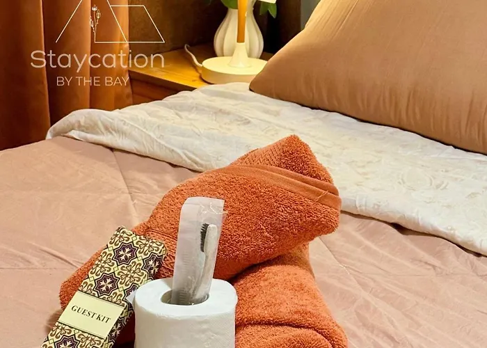 Staycation By The Bay 5*