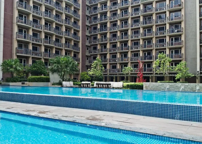 Hotel Staycation By The Bay Manila