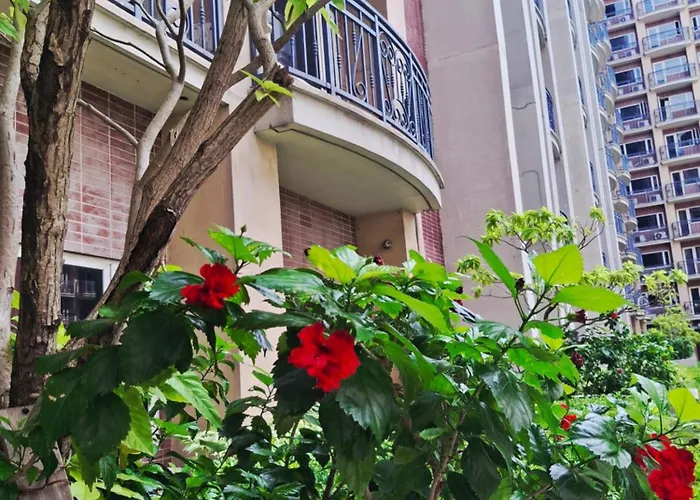 Hotel Staycation By The Bay 5*