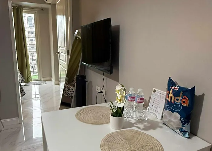 Staycation By The Bay Hotel 5*