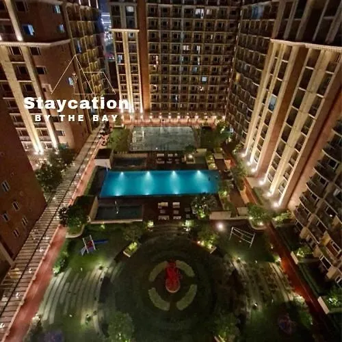 Staycation By The Bay 5*