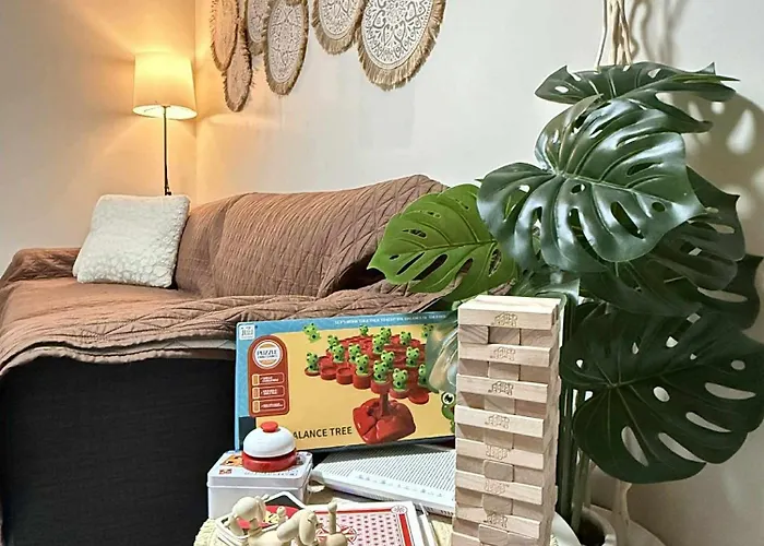 Hotel Staycation By The Bay