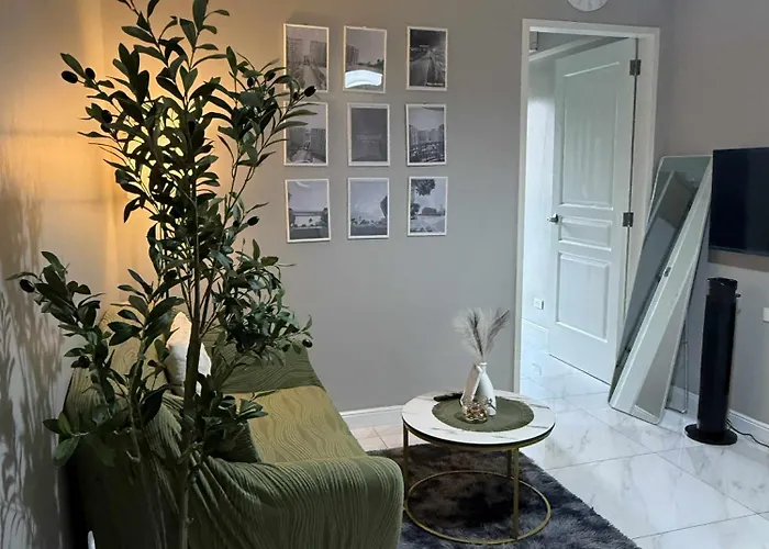 Hotel Staycation By The Bay 5*