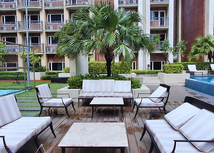 Hotel Staycation By The Bay Manila