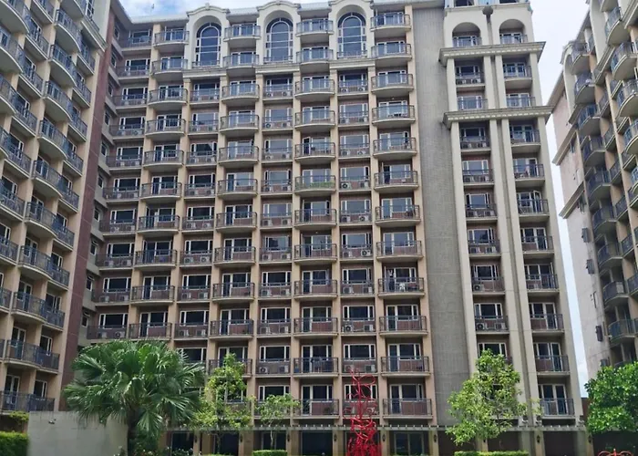 Staycation By The Bay Hotel